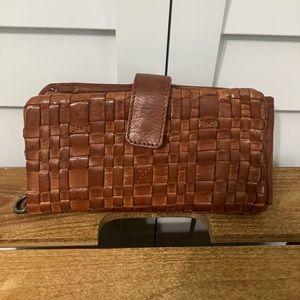 Tobacco Brown checker stitch wallet